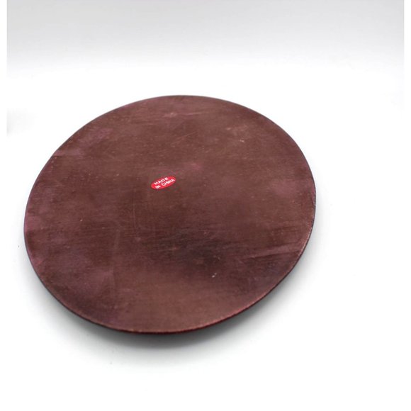 Nativity Set Holiday Style Wooden Base White Porcelain with Gold Color Accents - Picture 15 of 16